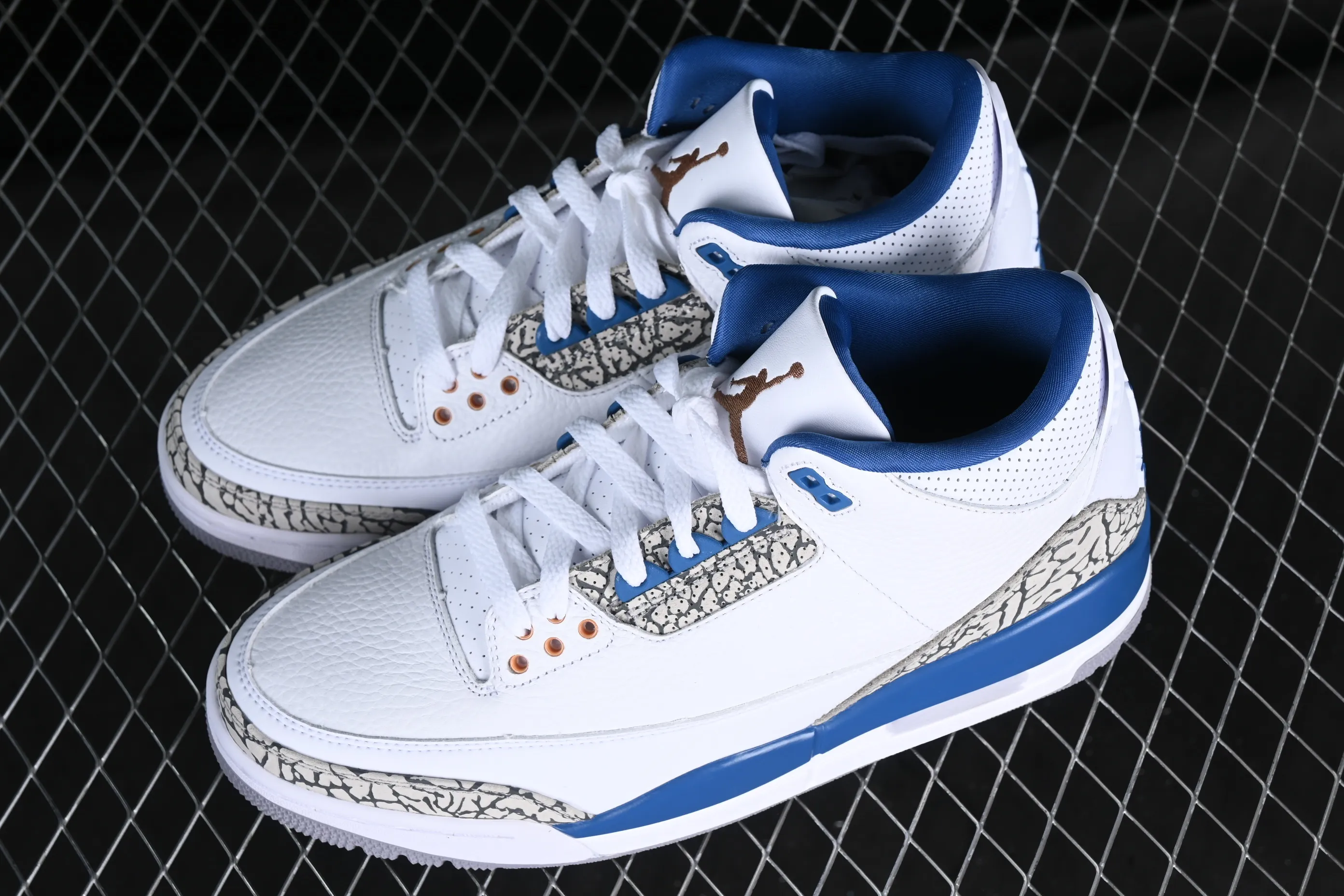 All categories Air Jordan Jordan series basketball shoes Air Jordan 3 Pure original Air Jordan Retro AJ3 Joe 3 white and blue Wizards CT8532-148